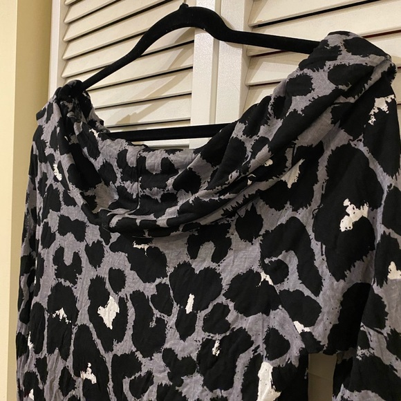 INC long sleeve blouse - Picture 3 of 7